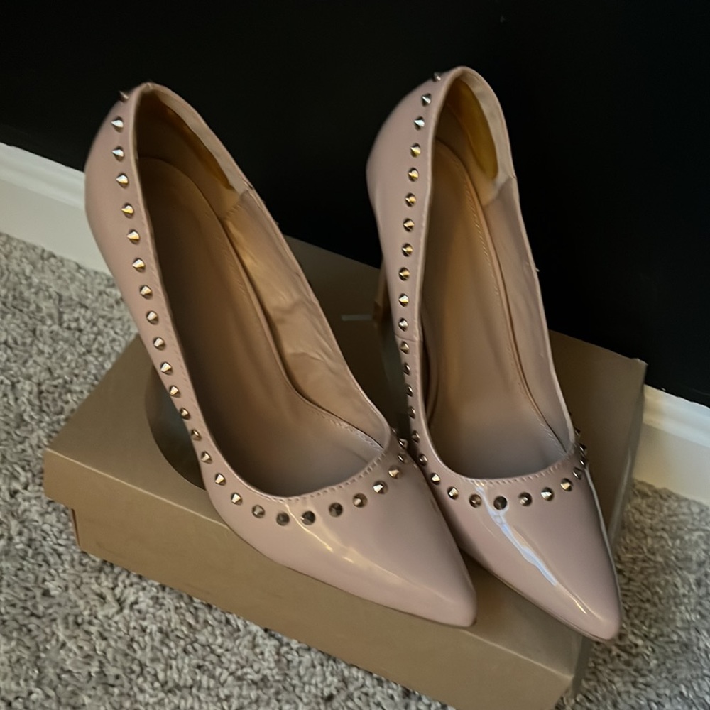 Claudette Heels - Picture 8 of 9